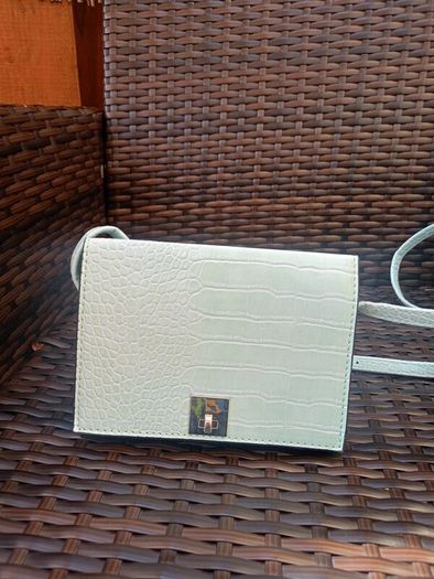 Mint handbag