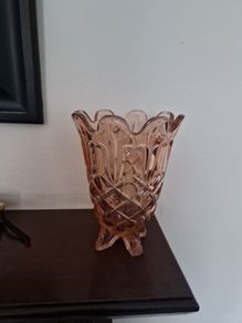 pink glass vase