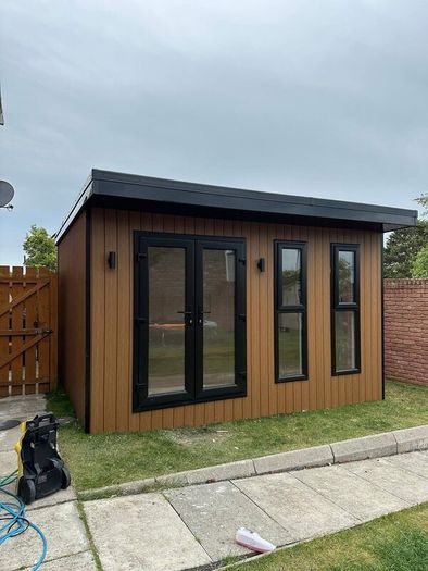 Composite garden room