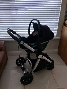 Car Seat & Pram Set with ISOFIX Base