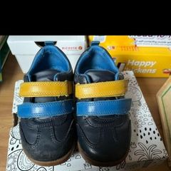 Clarks boy Shoes 6/5 H