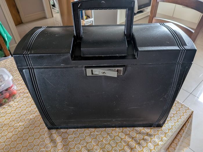 Portable File Organiser