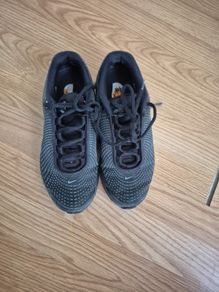 Nike trainers size 3 black and pink