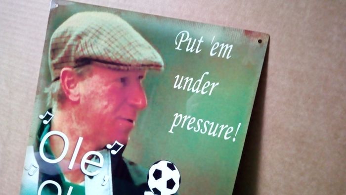 Italia 90 Jack Charlton sign, Jackie's army, memorabilia tin metal sign