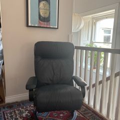 Kiri Recliner