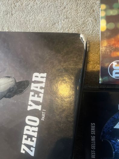 Batman Omnibus Bundle