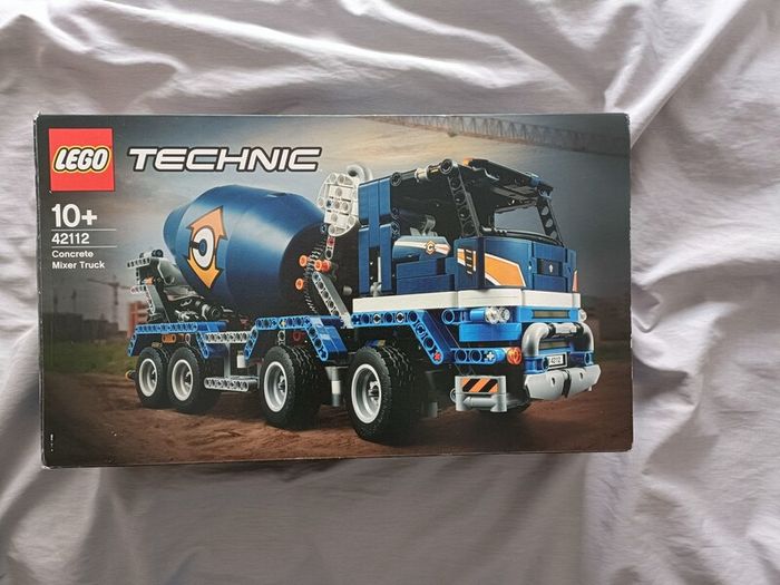 Lego Technic Concrete Mixer Truck 42112 [2020]