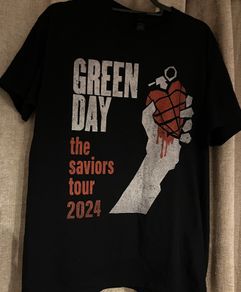 Green Day Saviors Tour T-shirt