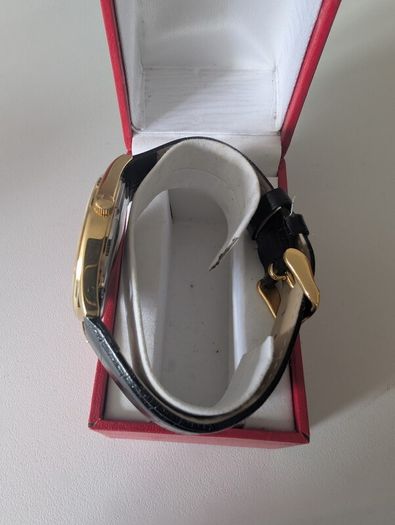 Mens Watch Diamond and Co gold colour