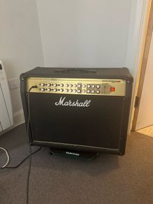 Marshall AVT275 Valvestate 2000 2x12" 150W