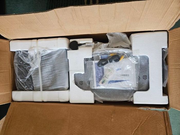 Samsung HT-E355 DVD Home Entertainment System