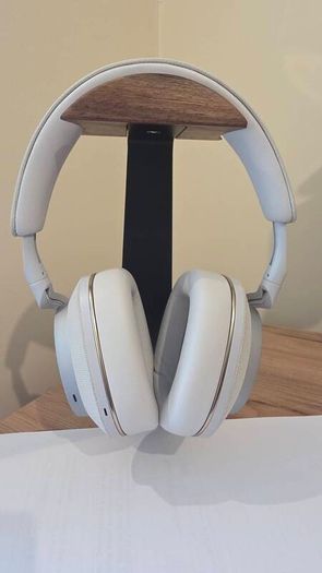 Bowers & Wilkins PX7 S2e Over-Ear Noise-Canceling Wireless Headphones