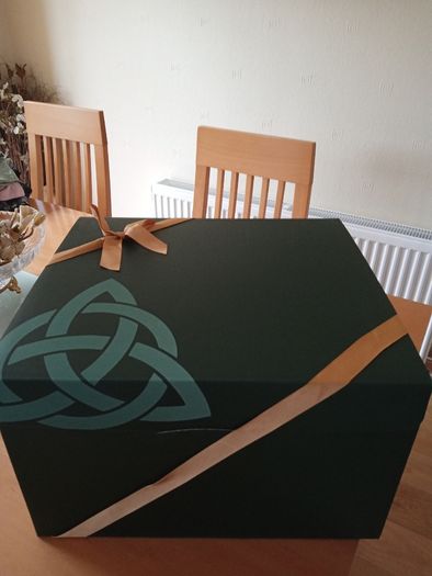 Gift box