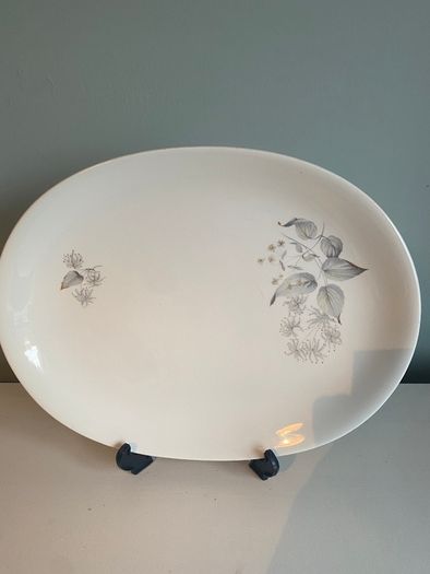 Large Johnson Brothers platter Snowhite
