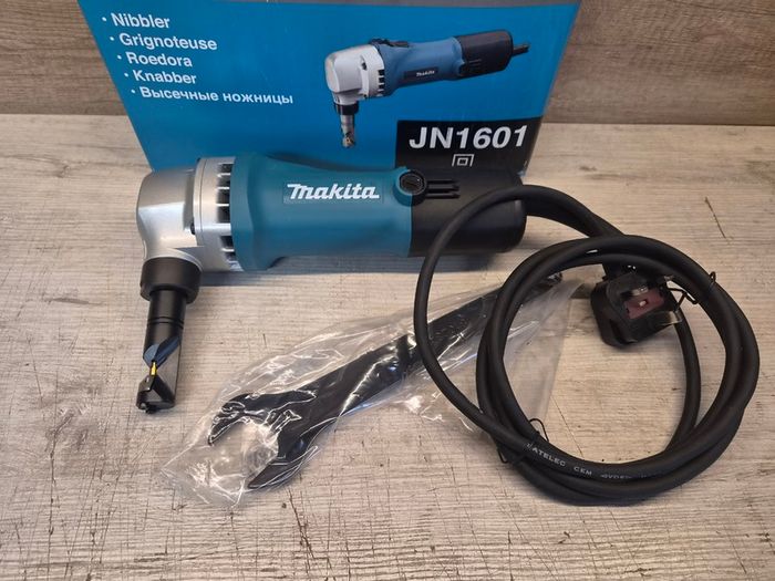 Makita Metal Nibbler JN1601