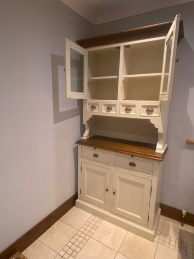 sideboard
