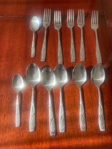 Vintage Cambridge "Sasha Sand" Stainless Cutlery Spares. 4 euro EACH