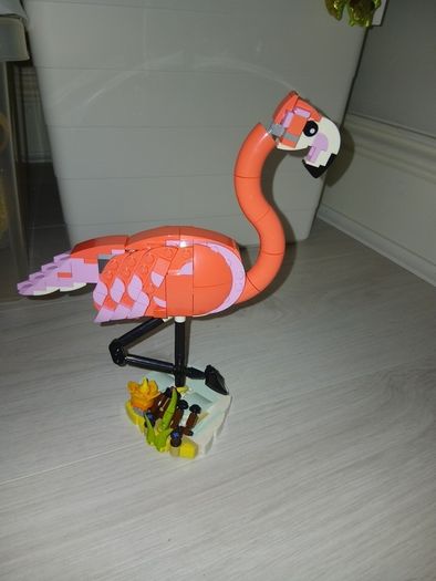 LEGO Creator 31170 3-in-1 Wild Animals: Pink Flamingo Set
