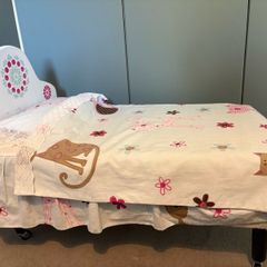 Dolls Bed