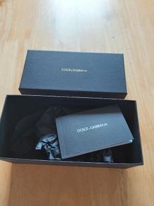 Dolce Gabbana sunglasses empty box