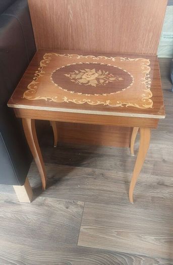 Vintage Mid Century Side Table with a Handmade Marquetry Panel Top Featuring a Floral Motif, Unknown Maker, Presume Italian-Made, Condition Issues, Needs Restoring