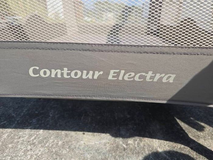 travel cot