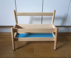 Children's book shelf