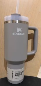 Stanley Quencher 40oz H2.0 tumbler