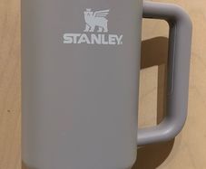Stanley Quencher 40oz H2.0 tumbler