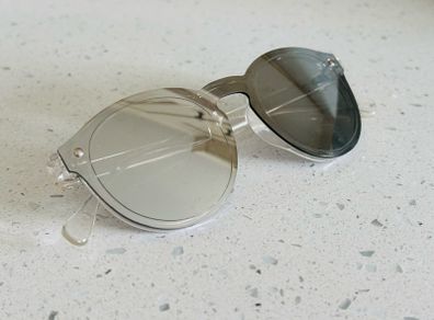 Sunglasses (McFly))
