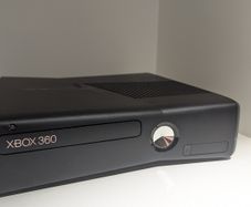 Xbox 360 & PS3 for parts or repair