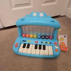 Kid Hippo piano / keyboard musical toy