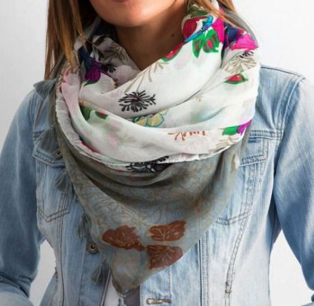 Boho Style Tassel Scarf - excellent gift