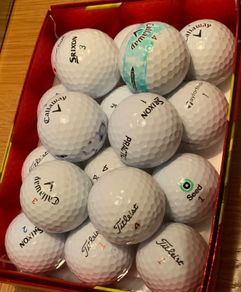 18 X Golf Balls