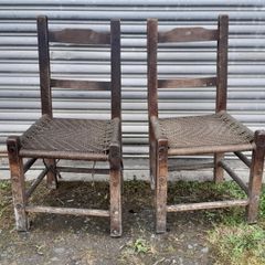 Farmhouse Sugan Chairs 2 qty