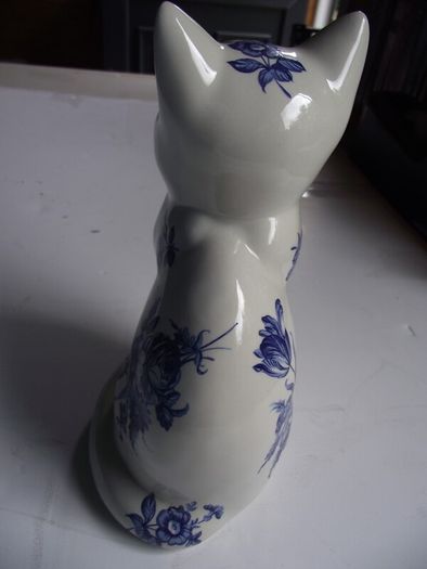 Vintage Set of 3 Ceramic cats by Just Cats & Co. Staffordshire - Circa 1980's