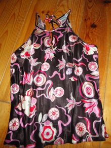 Stunning Top Size 10