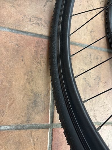 Hiland Hybrid Disc GT+ Commuter Bundle (Large) w/ Kryptonite Lock
