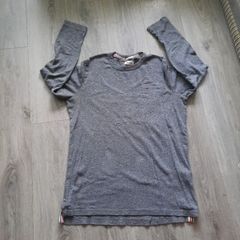 Grey Tommy hilfiger top