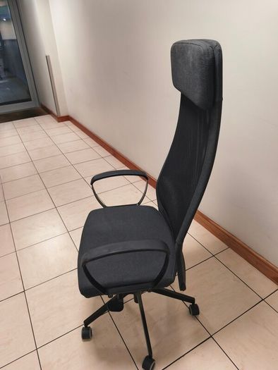 IKEA MARKUS office chair in Vissle dark grey, in good condition.