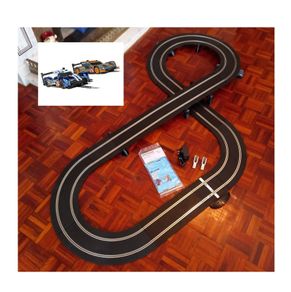 Scalextric New Ginetta Spark Plug Set: (wireless)