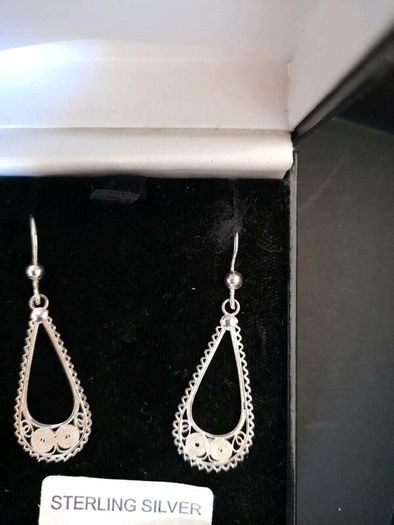 Mix of jewellery