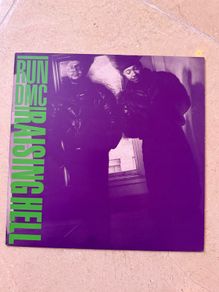 Run D MC Raising Hell Album like new