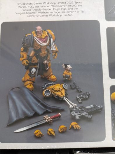 Warhammer 40k Joytoy 1/18 scale Space Marine Imperial Fists Action figures
