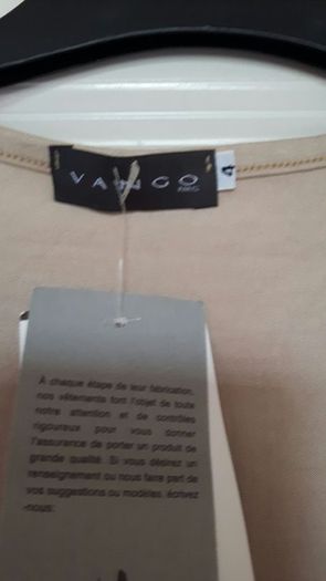 Vang o beige top
