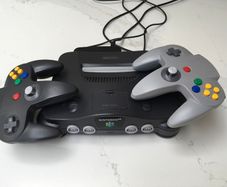 Nintendo 64 Console & 13 Games
