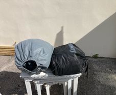 2 inflatable beds