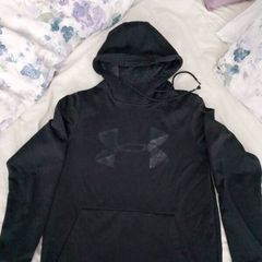 Black Under Armour Hoody