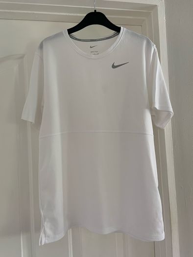 Men's Nike T-Shirt