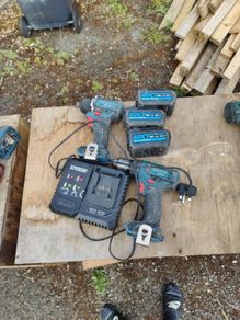 Erbauer EID18 Drill & Impact Driver Kit + 5Ah+4Ah Batteries